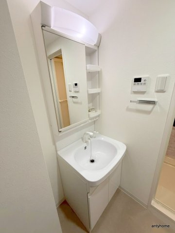 S-RESIDENCE緑橋駅前　仲介手数料無料の洗面所
