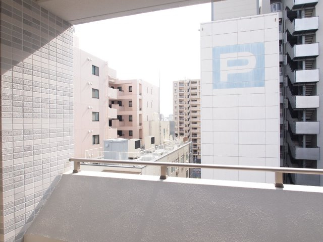 ガリレオ新町のバルコニー