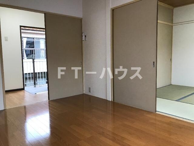 スカイハイツ（飯山満）の寝室