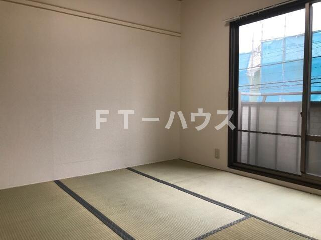 スカイハイツ（飯山満）の寝室