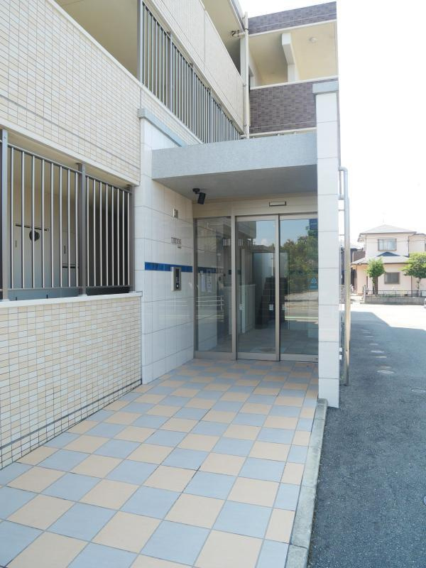 URUOSのロビー
