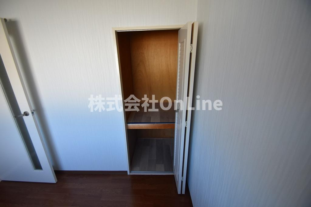 東大阪市御幸町の賃貸マンションの収納