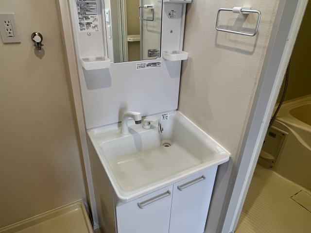 ＫＯＭＩＮＡＭＩ　ＭＡＩＳＯＮ　ＮＯＮＯの洗面所