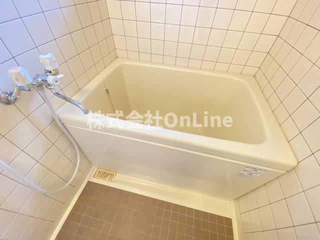 東大阪市横枕西の賃貸マンションの浴室