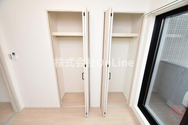 東大阪市長瀬町１丁目のアパートの収納