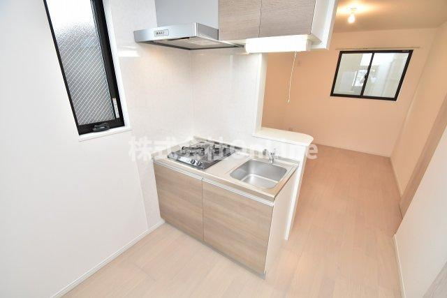 東大阪市長瀬町１丁目のアパートのキッチン