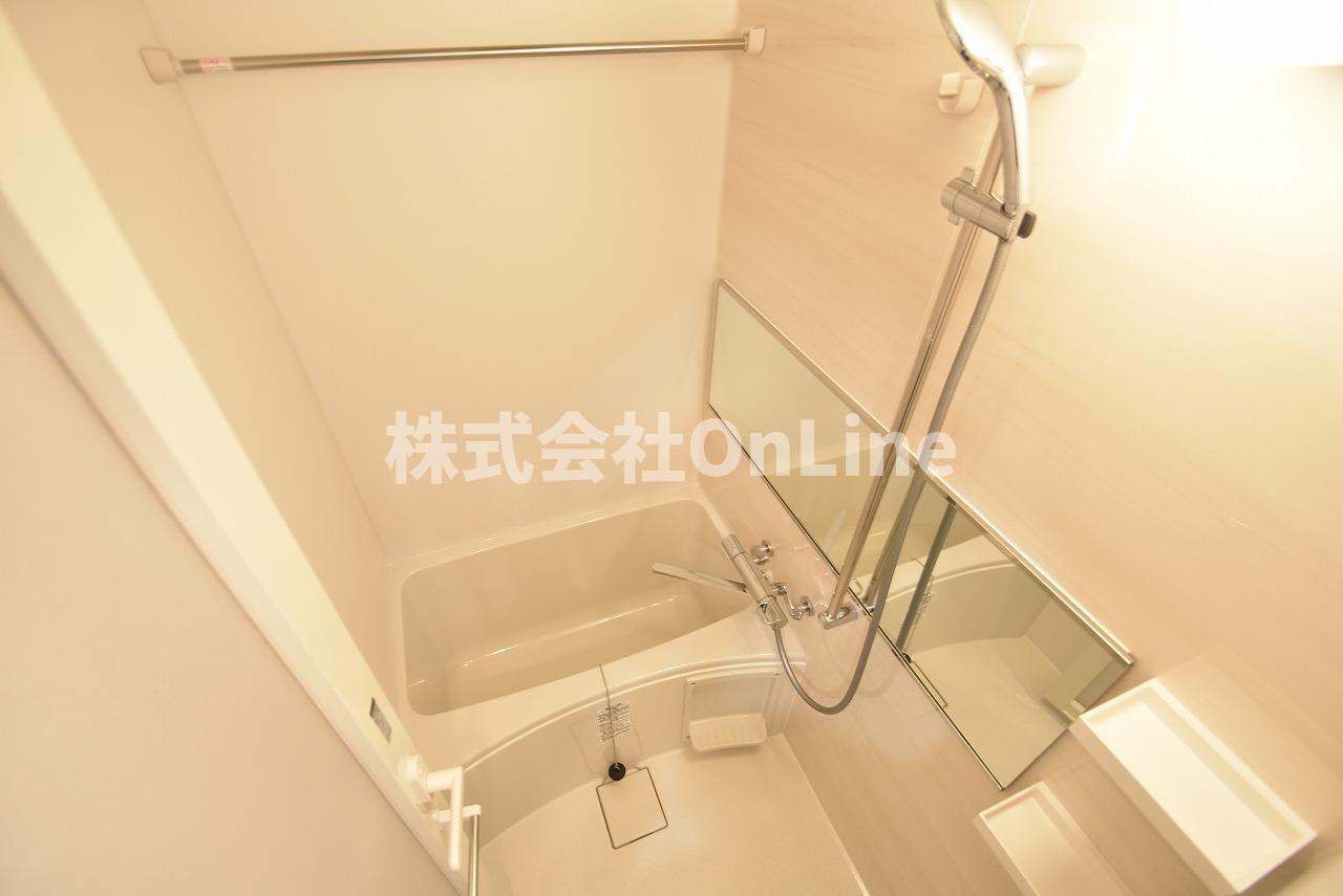東大阪市高井田西６丁目の賃貸マンションの浴室