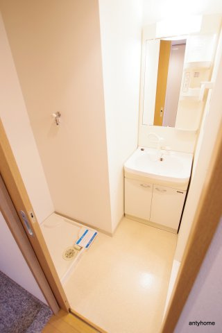 プレッツァ新大阪　仲介手数料無料の洗面所