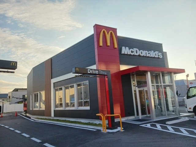 グリーンハイツ向日の周辺|マクドナルド 外環向日店まで550m