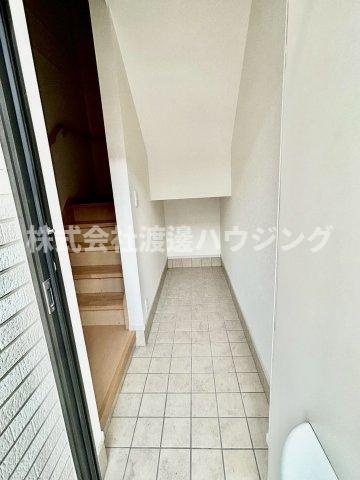 サンリット・ガーデン小曽根Sの玄関