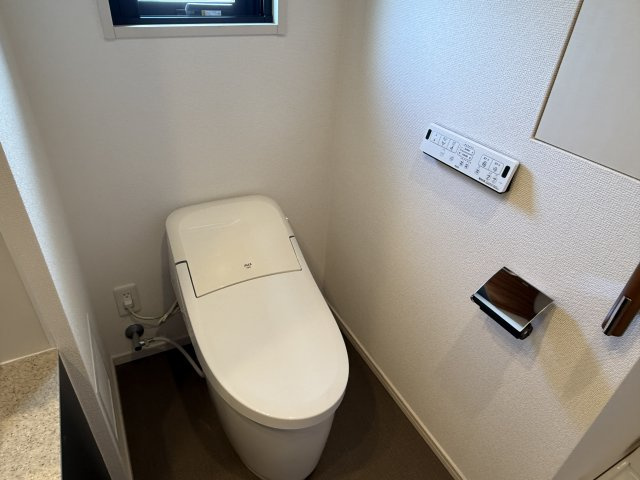 アトラス西早稲田のトイレ|同建物別室参考写真
