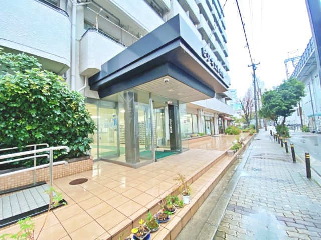 ビジネス新大阪の庭