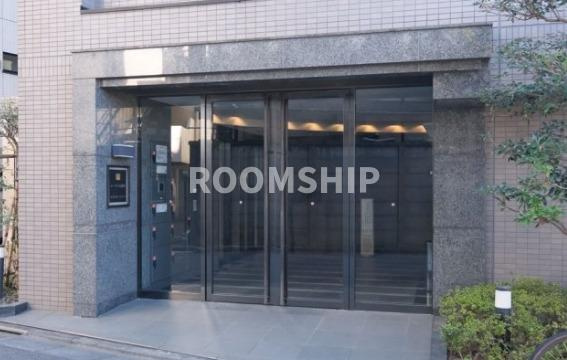 ルーブル方南町のエントランス