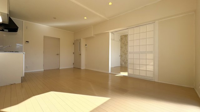 MONTRAY大岡の居間・リビング