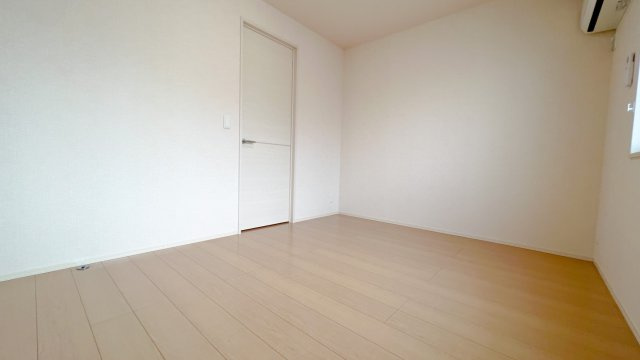 クレア　Ｂの洋室