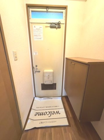 プレミール秋の玄関