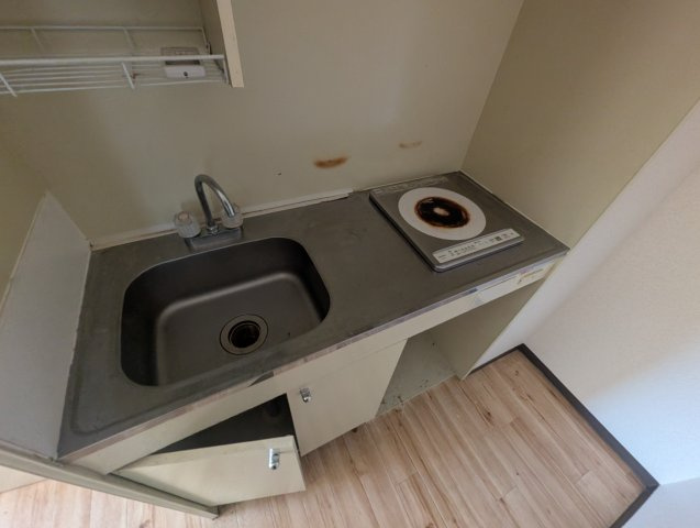 六龍苑岡町のキッチン