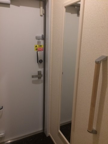 クレイノケルスランドの玄関