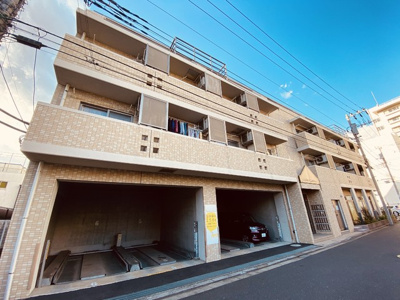 ★外観タイル貼りの４階建マンション★