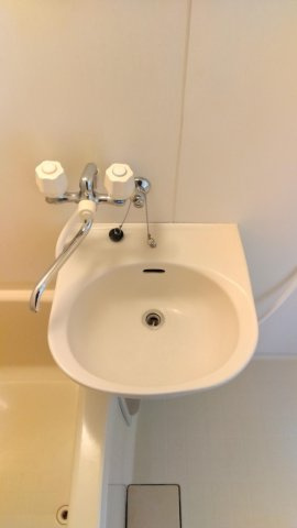 レオパレスシティーＢの内装