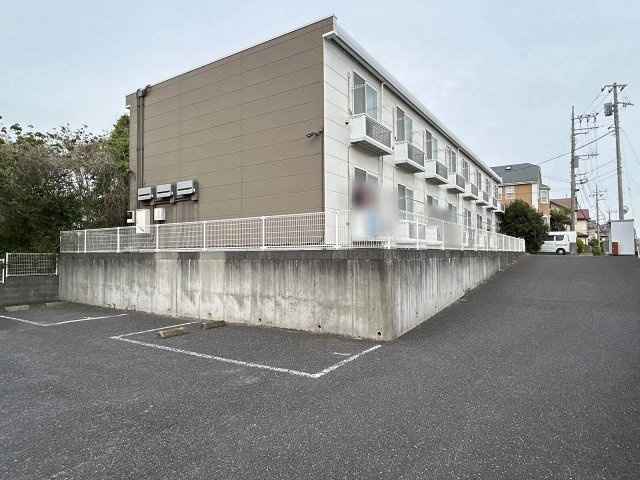 レオパレス椿の外観