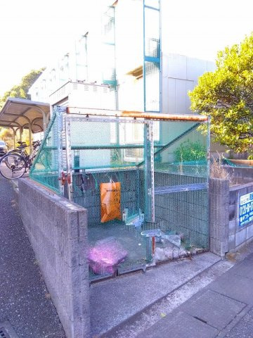 レオパレス静樹のその他|ゴミ置き場