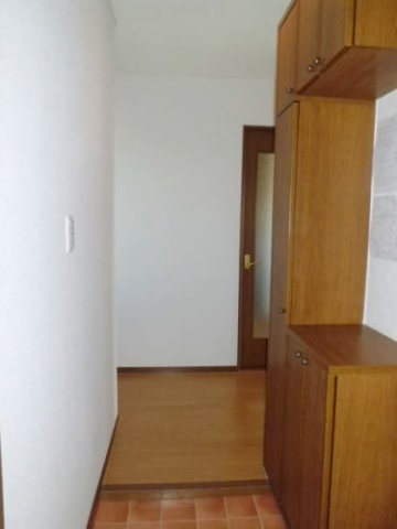 Ｔ．レックスの玄関