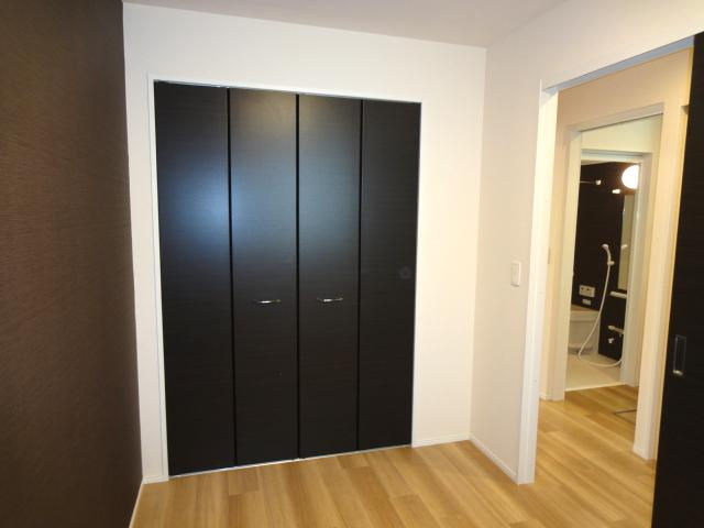 ヴィバーチェの内装|洋室