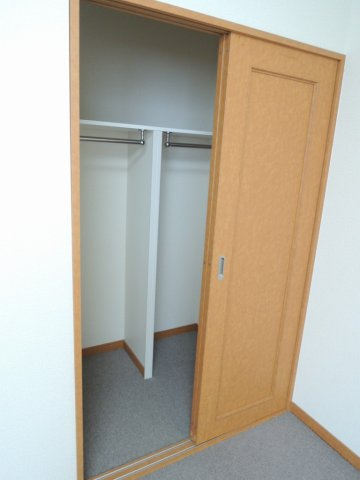 レオパレス南１０条の内装