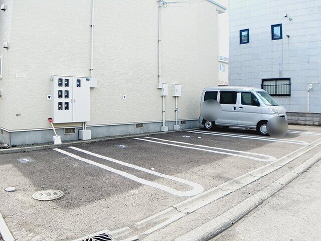 グラシオッソの駐車場