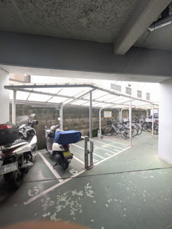 バイク置場