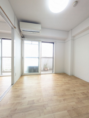 洋室2部屋は家具を置いて、それぞれ独立でも利用可★