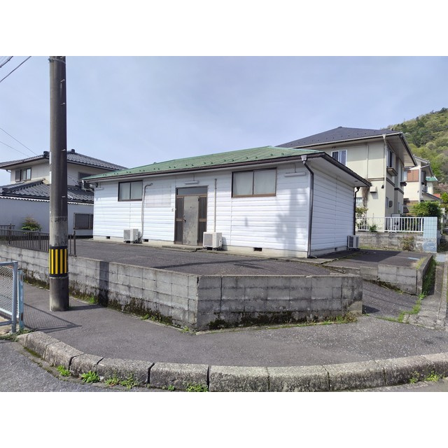 本巣市文殊の店舗事務所