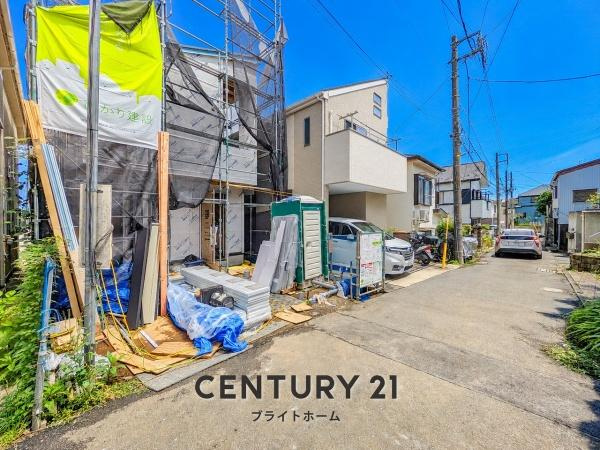 横浜市鶴見区馬場１丁目の新築一戸建の前面道路含む現地写真|陽当りの良さ、住環境を現地にてご確認下さい！
周辺環境も合わせてご案内させていただきます！