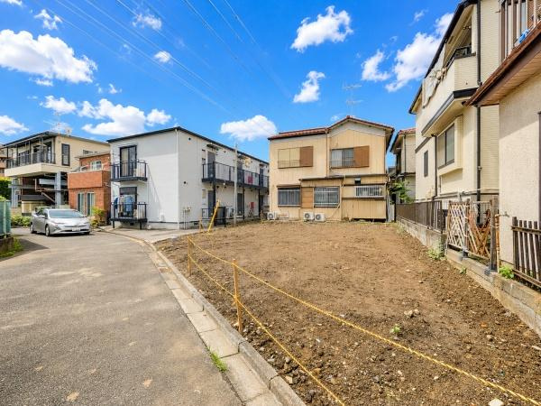 横浜市港北区日吉３丁目の新築一戸建の前面道路含む現地写真|現在建築中の為、同仕様物件のご案内をさせて頂きます。
お車でご自宅まで送迎承ります。
