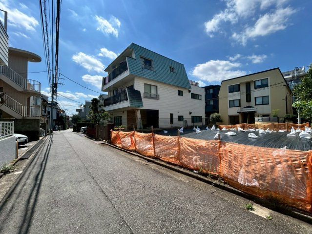 世田谷区北沢3丁目　売地　A区画の前面道路含む現地写真|2026.07.09撮影　