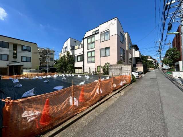世田谷区北沢3丁目　売地　一括の前面道路含む現地写真|2026.07.09撮影