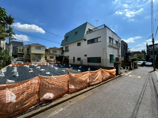 世田谷区北沢3丁目　売地　一括の前面道路含む現地写真|2026.07.09撮影