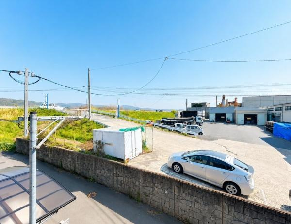 宇治市 槇島町千足　中古 一戸建てのその他|2階からの眺望です。近くには宇治川の堤防があり、この時期は桜が綺麗です。