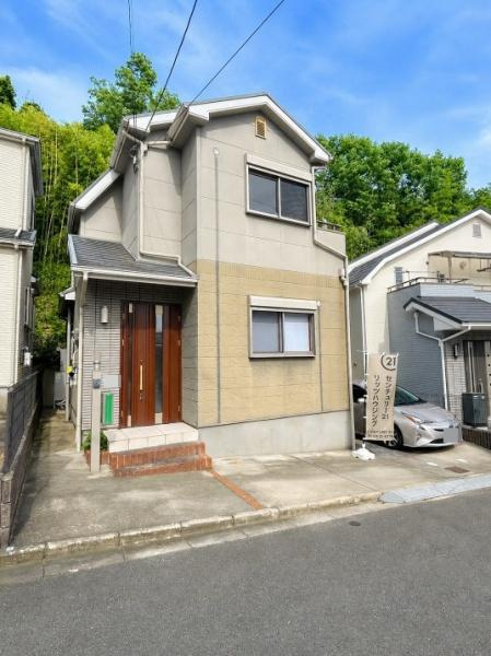 東大阪市 善根寺町 １丁目  中古 一戸建てのキッチン|システムキッチン入替済、食洗機・浄水器付きで気持ちよくお使い頂けます。