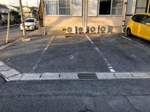 【駐車場】