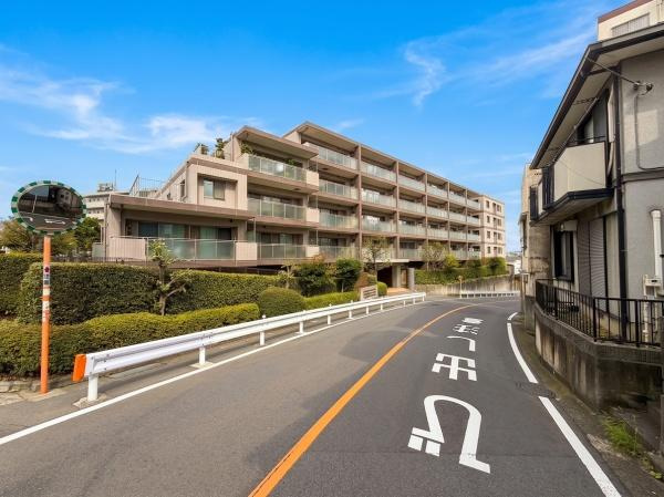 アリュール鶴見寺谷