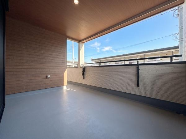 大和市上和田の新築一戸建のバルコニー|ゆとりがあります。