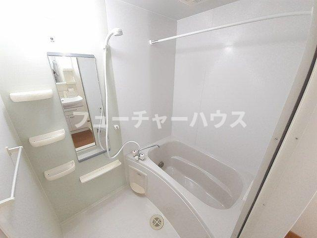 グリュックブルーの浴室|お風呂です