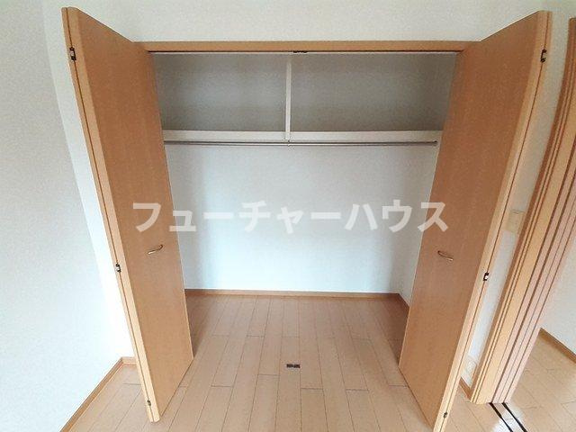 グリュックブルーの収納|たっぷりとした収納スペースです