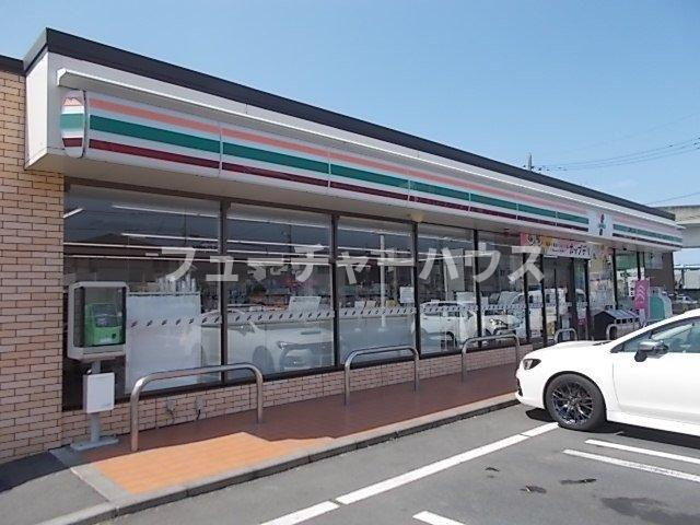 メゾン・ド・ジュネスの周辺|セブンイレブン水戸養護学校前店まで750m
