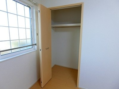 メゾン　コリーヌⅡの収納|専用の収納スペースです