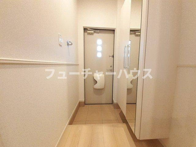 Ｈｏｕｓｅ　Ｌｕｆｔ　Ⅰの玄関|明るい玄関です
