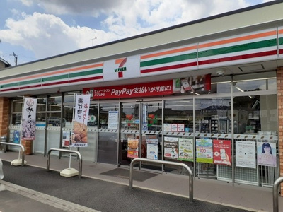 【周辺】 | サンライズ倉持 | セブンイレブン岩井中根店まで160m