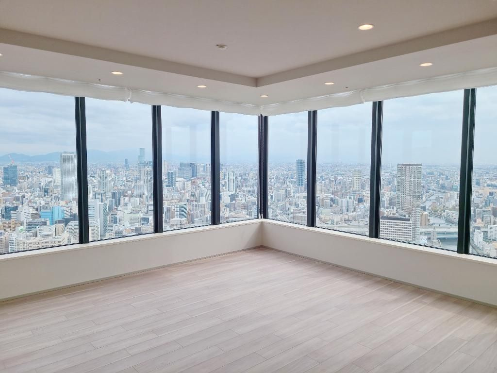 大阪市北区中之島６丁目の中古マンションの洋室